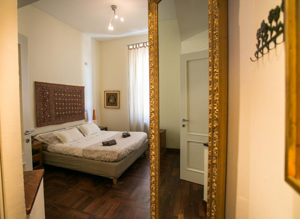La Finestra Sul Mare B&B 利沃诺 外观 照片
